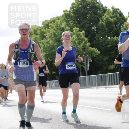 29.06.2025 - hella hamburg halbmarathon Jannik Wohlers http://msf.ph/oto/8153422 29.06.2025 10:15:45 Lombardsbrücke 1156, 1308, 1651, 2071, 2076, 2165, 2436, 2803, 2835, 3134, 3648, 4637, 4828, 5046, 5423, 7897, 8169, 8274, 8554, 9601, 9784, 9802, 9881, 10107, 10183, 10292, 10844, 10990, 11113, 11818, 12572, 12628, 13215, 14543, 15332, 15487, 15571, 15724, 15889, 16921, 17592, 17692, 18735, 19030 meine-sportfotos.de