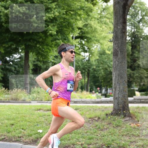 29.06.2025 - hella hamburg halbmarathon Yannick Fuchs http://msf.ph/oto/8153482 29.06.2025 10:05:17 20KM 29 meine-sportfotos.de