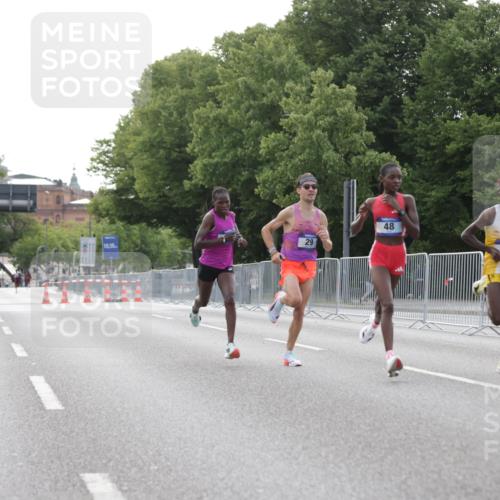 29.06.2025 - hella hamburg halbmarathon Jannik Wohlers http://msf.ph/oto/8153530 29.06.2025 09:34:39 Lombardsbrücke 29, 43, 46, 48 meine-sportfotos.de