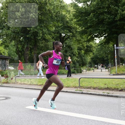 29.06.2025 - hella hamburg halbmarathon Yannick Fuchs http://msf.ph/oto/8153584 29.06.2025 10:06:37 20KM 43 meine-sportfotos.de