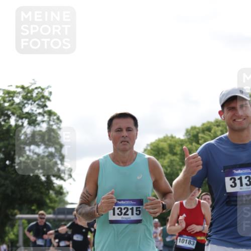 29.06.2025 - hella hamburg halbmarathon Jannik Wohlers http://msf.ph/oto/8153602 29.06.2025 10:15:53 Lombardsbrücke 1212, 1244, 1599, 2165, 2803, 2835, 3030, 3134, 3648, 4583, 4637, 5046, 5294, 6024, 7753, 8274, 8597, 8645, 9601, 9628, 9802, 9810, 9881, 10107, 10139, 10141, 10183, 10292, 10844, 10990, 11344, 11345, 12572, 13215, 13610, 13727, 15332, 15388, 15487, 15724, 16199, 16456, 16921, 17422, 17592, 17694, 17806, 17854, 18735 meine-sportfotos.de