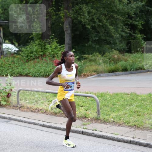 29.06.2025 - hella hamburg halbmarathon Yannick Fuchs http://msf.ph/oto/8153619 29.06.2025 10:07:07 20KM 46, 17888 meine-sportfotos.de