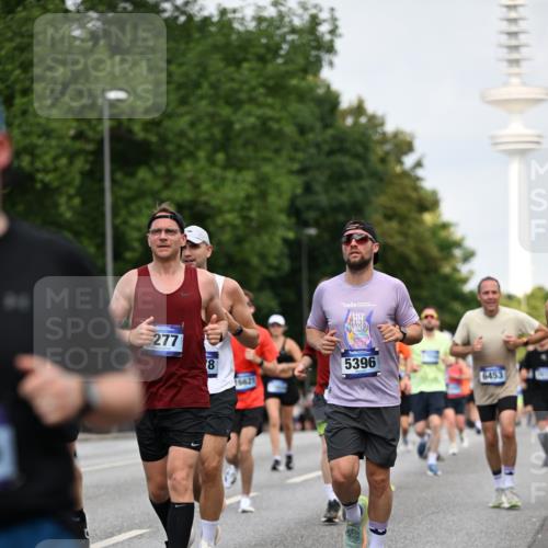 29.06.2025 - hella hamburg halbmarathon Dr. Thomas Lammeyer http://msf.ph/oto/8153751 29.06.2025 10:07:49 Kennedybrücke 1885, 2594, 2683, 2759, 4095, 4307, 4511, 4587, 5384, 5396, 5464, 5613, 6391, 6453, 7006, 7277, 7278, 7279, 7306, 7935, 8469, 8484, 8614, 9453, 9899, 10389, 11402 meine-sportfotos.de