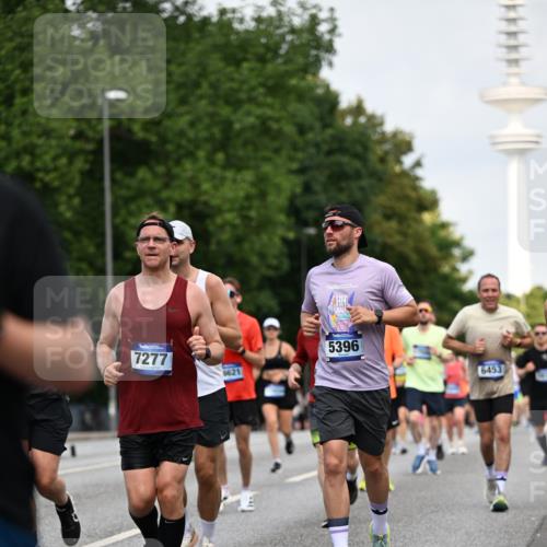 29.06.2025 - hella hamburg halbmarathon Dr. Thomas Lammeyer http://msf.ph/oto/8153754 29.06.2025 10:07:49 Kennedybrücke 1885, 2594, 2683, 2759, 4095, 4307, 4511, 4587, 5384, 5396, 5464, 5613, 6391, 6453, 7006, 7277, 7278, 7279, 7306, 7935, 8469, 8484, 8614, 9453, 9899, 10389, 11402 meine-sportfotos.de
