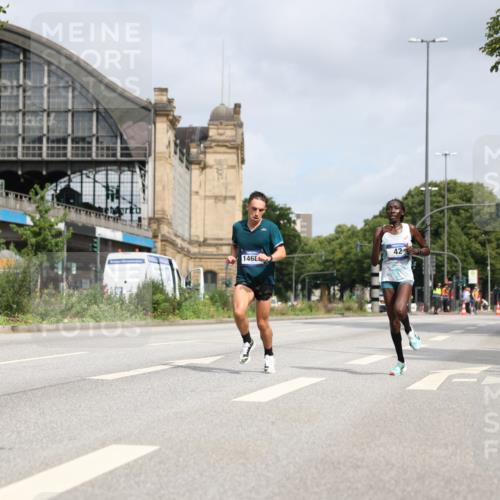 29.06.2025 - hella hamburg halbmarathon Yannick Fuchs http://msf.ph/oto/8153790 29.06.2025 10:09:49 20KM 31, 42, 14689 meine-sportfotos.de