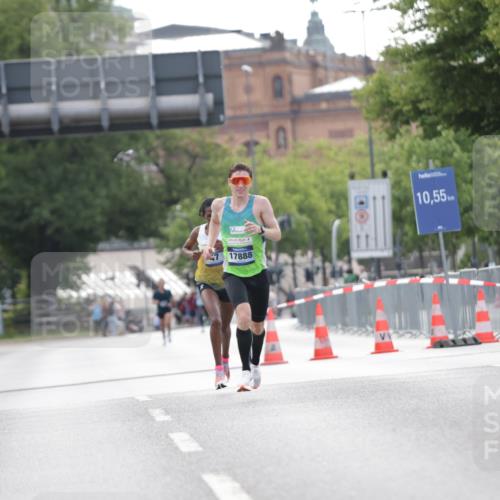 29.06.2025 - hella hamburg halbmarathon Jannik Wohlers http://msf.ph/oto/8153839 29.06.2025 09:35:09 Lombardsbrücke 36, 39 meine-sportfotos.de