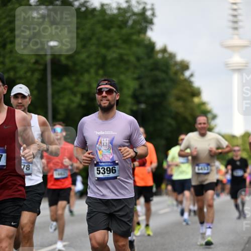 29.06.2025 - hella hamburg halbmarathon Dr. Thomas Lammeyer http://msf.ph/oto/8153898 29.06.2025 10:07:51 Kennedybrücke 1450, 1885, 2594, 2683, 2759, 4095, 4307, 4511, 4587, 5058, 5384, 5396, 5464, 5613, 6391, 6453, 7006, 7277, 7278, 7279, 7306, 7935, 8421, 8422, 8423, 8469, 8484, 9453, 9899, 10389, 11402 meine-sportfotos.de