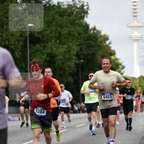 29.06.2025 - hella hamburg halbmarathon Dr. Thomas Lammeyer http://msf.ph/oto/8153953 29.06.2025 10:07:52 Kennedybrücke 1450, 1885, 2594, 2683, 2759, 4095, 4307, 4511, 4587, 5058, 5384, 5396, 5464, 5613, 6142, 6391, 6453, 7006, 7277, 7278, 7279, 7306, 7935, 8421, 8422, 8423, 8469, 8484, 9453, 9899, 10389, 11402 meine-sportfotos.de