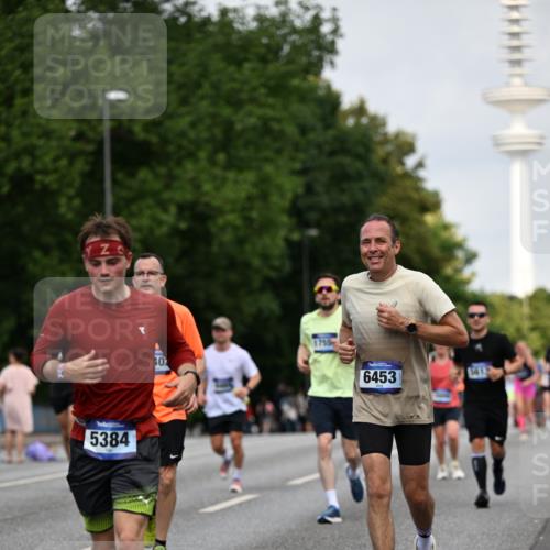 29.06.2025 - hella hamburg halbmarathon Dr. Thomas Lammeyer http://msf.ph/oto/8153970 29.06.2025 10:07:52 Kennedybrücke 1450, 1885, 2594, 2683, 2759, 4095, 4307, 4511, 4587, 5058, 5384, 5396, 5464, 5613, 6142, 6391, 6453, 7006, 7277, 7278, 7279, 7306, 7935, 8421, 8422, 8423, 8469, 8484, 9453, 9899, 10389, 11402 meine-sportfotos.de