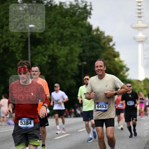 29.06.2025 - hella hamburg halbmarathon Dr. Thomas Lammeyer http://msf.ph/oto/8153983 29.06.2025 10:07:53 Kennedybrücke 1450, 1885, 2594, 2683, 2759, 4095, 4307, 4511, 4587, 5058, 5384, 5396, 5464, 5613, 6142, 6391, 6453, 7006, 7277, 7278, 7279, 7306, 7935, 8177, 8421, 8422, 8423, 8469, 8484, 9453, 9899, 10389, 11402 meine-sportfotos.de