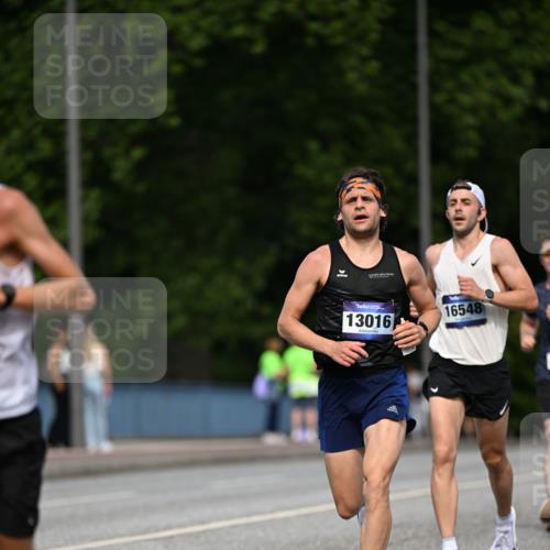 29.06.2025 - hella hamburg halbmarathon Dr. Thomas Lammeyer http://msf.ph/oto/8153988 29.06.2025 09:42:25 Kennedybrücke 4524, 6699, 11342 meine-sportfotos.de