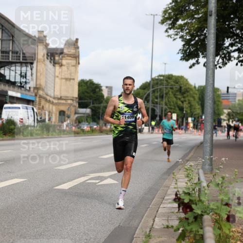 29.06.2025 - hella hamburg halbmarathon Yannick Fuchs http://msf.ph/oto/8154026 29.06.2025 10:12:07 20KM 3944, 11409, 11864 meine-sportfotos.de