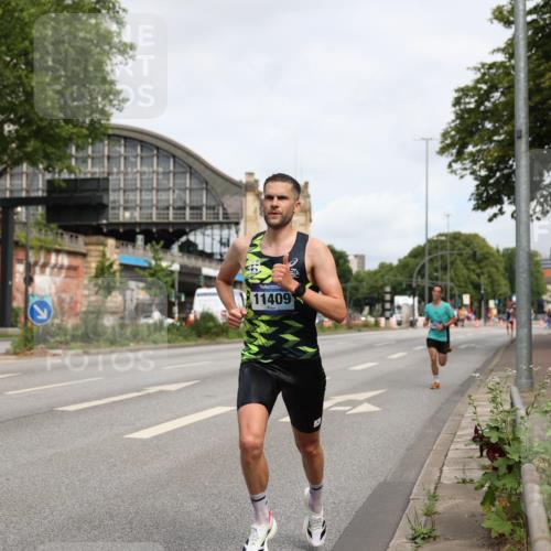 29.06.2025 - hella hamburg halbmarathon Yannick Fuchs http://msf.ph/oto/8154041 29.06.2025 10:12:08 20KM 3944, 11409, 11864 meine-sportfotos.de
