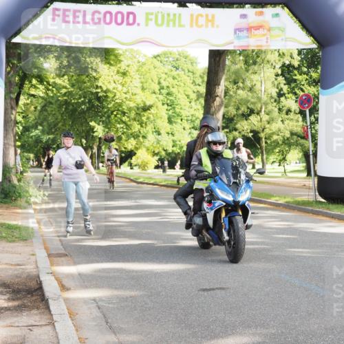 29.06.2025 - hella hamburg halbmarathon MichiJ http://msf.ph/oto/8154230 29.06.2025 09:54:08 Zwischen KM18-KM19  meine-sportfotos.de