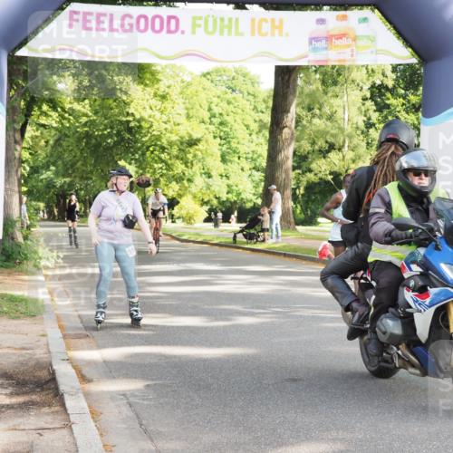 29.06.2025 - hella hamburg halbmarathon MichiJ http://msf.ph/oto/8154291 29.06.2025 09:54:09 Zwischen KM18-KM19 1, 5 meine-sportfotos.de