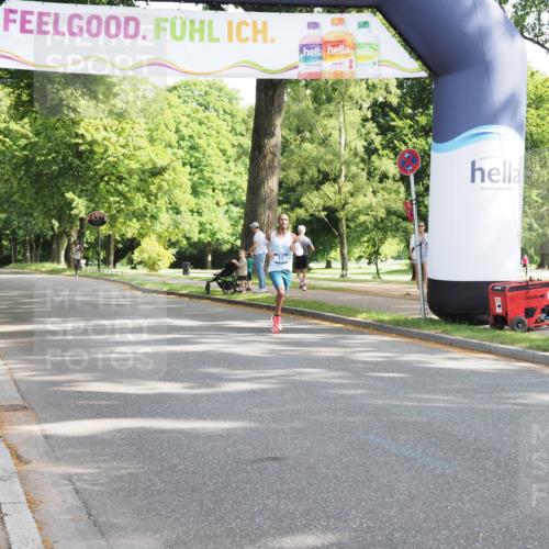29.06.2025 - hella hamburg halbmarathon MichiJ http://msf.ph/oto/8154349 29.06.2025 09:54:46 Zwischen KM18-KM19 4 meine-sportfotos.de
