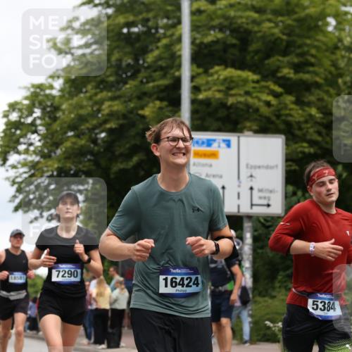 29.06.2025 - hella hamburg halbmarathon Yannick Fuchs http://msf.ph/oto/8154426 29.06.2025 10:57:51 20KM 1254, 1316, 1334, 1464, 2685, 4328, 5305, 5384, 7042, 7290, 8561, 9191, 10705, 10766, 11149, 11527, 11657, 11771, 12315, 12316, 12662, 13171, 13542, 13841, 14135, 14493, 15093, 15532, 15897, 16424, 16426, 16639, 16995, 17061, 17071, 17112, 17437, 17685, 17686, 17730, 18395, 18581, 18717 meine-sportfotos.de