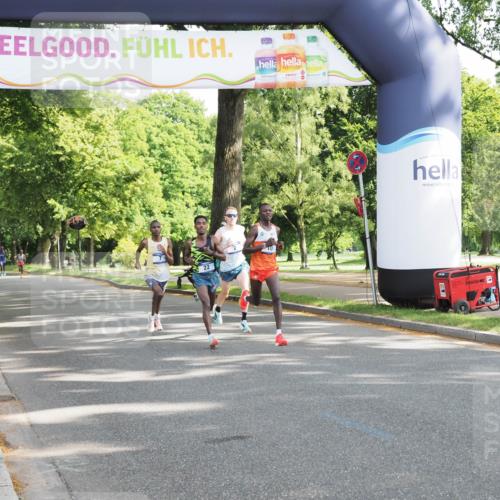 29.06.2025 - hella hamburg halbmarathon MichiJ http://msf.ph/oto/8154457 29.06.2025 09:55:12 Zwischen KM18-KM19 7 meine-sportfotos.de