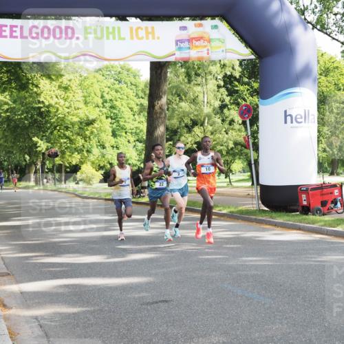 29.06.2025 - hella hamburg halbmarathon MichiJ http://msf.ph/oto/8154480 29.06.2025 09:55:12 Zwischen KM18-KM19 7 meine-sportfotos.de