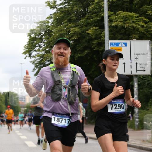 29.06.2025 - hella hamburg halbmarathon Yannick Fuchs http://msf.ph/oto/8154486 29.06.2025 10:57:52 20KM 1254, 1334, 1464, 2685, 4328, 5305, 5384, 7042, 7290, 8561, 9191, 10705, 10766, 11149, 11527, 11657, 11771, 12315, 12316, 12662, 13171, 13542, 13841, 14135, 14493, 15093, 15532, 15897, 16424, 16426, 16639, 16995, 17061, 17071, 17112, 17150, 17437, 17685, 17686, 17730, 18395, 18581, 18717 meine-sportfotos.de