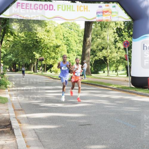 29.06.2025 - hella hamburg halbmarathon MichiJ http://msf.ph/oto/8154489 29.06.2025 09:55:21 Zwischen KM18-KM19 2, 22 meine-sportfotos.de