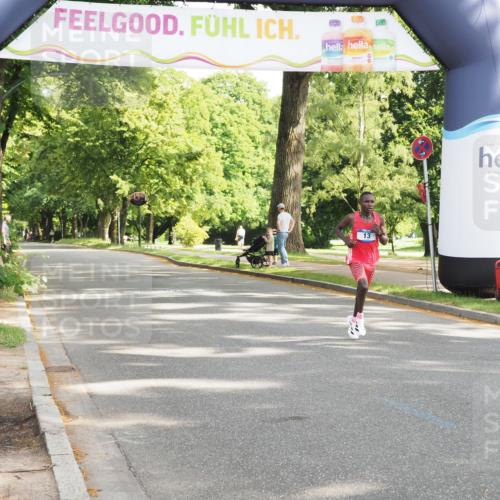 29.06.2025 - hella hamburg halbmarathon MichiJ http://msf.ph/oto/8154558 29.06.2025 09:55:45 Zwischen KM18-KM19  meine-sportfotos.de