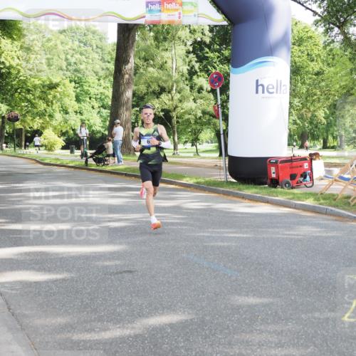 29.06.2025 - hella hamburg halbmarathon MichiJ http://msf.ph/oto/8154572 29.06.2025 09:56:08 Zwischen KM18-KM19 6 meine-sportfotos.de