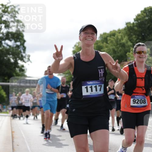 29.06.2025 - hella hamburg halbmarathon Jannik Wohlers http://msf.ph/oto/8154579 29.06.2025 10:16:25 Lombardsbrücke 1117, 1240, 1403, 1602, 1825, 2912, 3088, 3176, 3450, 5036, 5037, 6328, 6742, 6941, 6948, 7114, 7115, 7360, 7924, 7928, 8317, 8513, 8619, 8857, 9091, 9208, 9332, 9492, 9676, 9891, 10232, 10314, 10317, 10320, 10926, 11236, 11335, 11410, 11428, 11442, 12230, 12252, 12289, 12297, 12417, 12640, 12872, 13114, 13206, 13365, 13851, 13859, 14219, 14646, 15381, 15564, 15613, 15658, 15713, 15861, 16376, 16459, 16709, 16856, 17449, 17527, 17604, 17845, 17857, 18245 meine-sportfotos.de