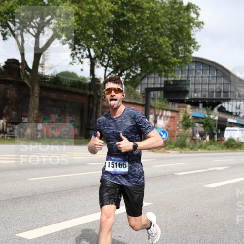 29.06.2025 - hella hamburg halbmarathon Yannick Fuchs http://msf.ph/oto/8154581 29.06.2025 10:13:50 20KM 14932, 15166, 19072 meine-sportfotos.de