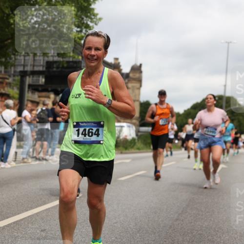 29.06.2025 - hella hamburg halbmarathon Yannick Fuchs http://msf.ph/oto/8154698 29.06.2025 10:57:59 20KM 1254, 1334, 1464, 2685, 2810, 4328, 5384, 7042, 7290, 7907, 8561, 9191, 11149, 12479, 12662, 13503, 13542, 13841, 14225, 15093, 15532, 15797, 15897, 16424, 16995, 17061, 17112, 17150, 17533, 17685, 17686, 17730, 18395, 18581, 18717 meine-sportfotos.de