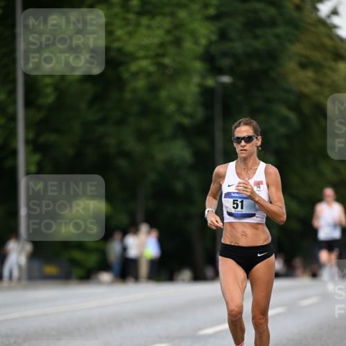 29.06.2025 - hella hamburg halbmarathon Dr. Thomas Lammeyer http://msf.ph/oto/8154725 29.06.2025 09:42:42 Kennedybrücke 51, 53, 6380, 6699, 11342 meine-sportfotos.de