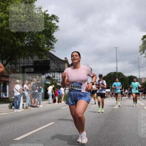 29.06.2025 - hella hamburg halbmarathon Yannick Fuchs http://msf.ph/oto/8154739 29.06.2025 10:58:00 20KM 1254, 1334, 1464, 2685, 2810, 4328, 5384, 7042, 7290, 7907, 8561, 9191, 11149, 12479, 12662, 13503, 13542, 13841, 14225, 15093, 15532, 15797, 15897, 16424, 16995, 17061, 17112, 17150, 17533, 17685, 17686, 17730, 18395, 18581, 18717 meine-sportfotos.de