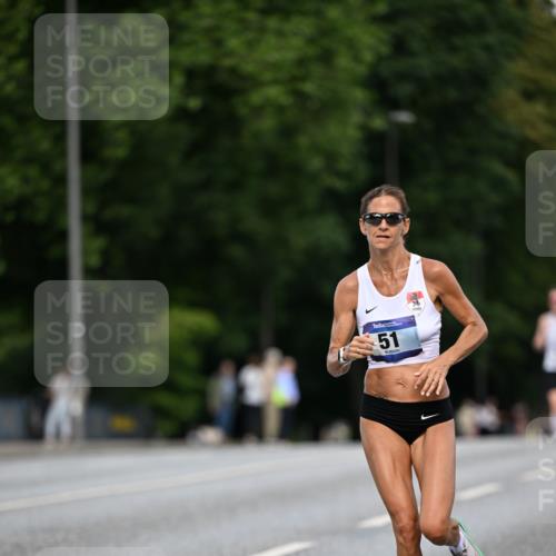 29.06.2025 - hella hamburg halbmarathon Dr. Thomas Lammeyer http://msf.ph/oto/8154756 29.06.2025 09:42:43 Kennedybrücke 51, 53, 6380, 6699, 11342 meine-sportfotos.de