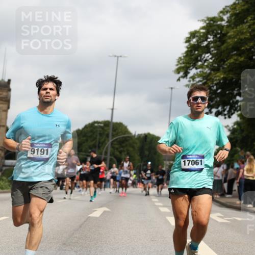29.06.2025 - hella hamburg halbmarathon Yannick Fuchs http://msf.ph/oto/8154842 29.06.2025 10:58:03 20KM 1254, 1334, 1464, 2685, 2810, 4328, 7042, 7907, 8561, 8890, 9191, 11149, 12479, 13503, 13542, 13841, 14225, 14970, 15093, 15532, 15797, 16424, 16995, 17061, 17112, 17150, 17533, 17685, 17686, 17730, 18395, 18581 meine-sportfotos.de