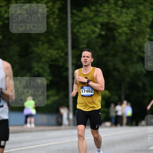 29.06.2025 - hella hamburg halbmarathon Dr. Thomas Lammeyer http://msf.ph/oto/8154975 29.06.2025 09:42:51 Kennedybrücke 51, 53, 2659, 3720, 6380 meine-sportfotos.de