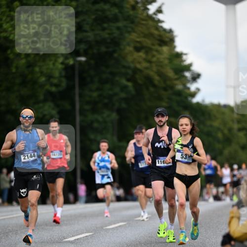 29.06.2025 - hella hamburg halbmarathon Dr. Thomas Lammeyer http://msf.ph/oto/8155008 29.06.2025 09:42:55 Kennedybrücke 51, 53, 2659, 3720, 6380 meine-sportfotos.de
