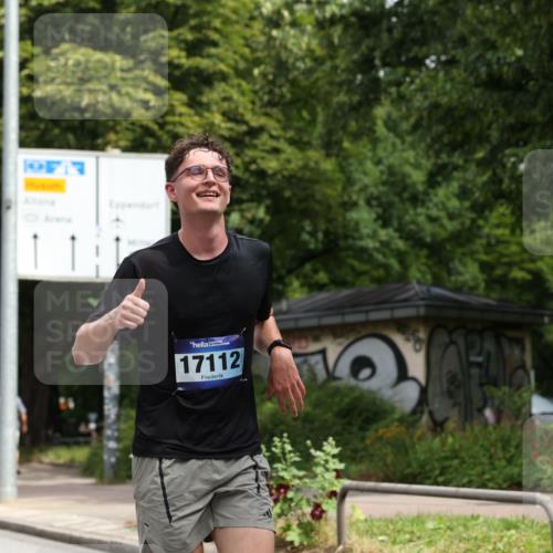 29.06.2025 - hella hamburg halbmarathon Yannick Fuchs http://msf.ph/oto/8155099 29.06.2025 10:58:09 20KM 1254, 1334, 1464, 2810, 3919, 4542, 7042, 7907, 8810, 8890, 9191, 9680, 10694, 12479, 12646, 13503, 13542, 13841, 13901, 14225, 14970, 15093, 15698, 15797, 16594, 16995, 17061, 17112, 17150, 17533, 17685, 17686, 18321, 18395, 18581, 19240 meine-sportfotos.de