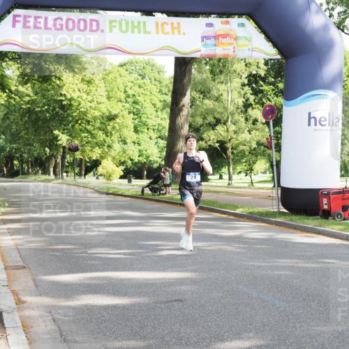 29.06.2025 - hella hamburg halbmarathon MichiJ http://msf.ph/oto/8155142 29.06.2025 09:58:22 Zwischen KM18-KM19 24 meine-sportfotos.de
