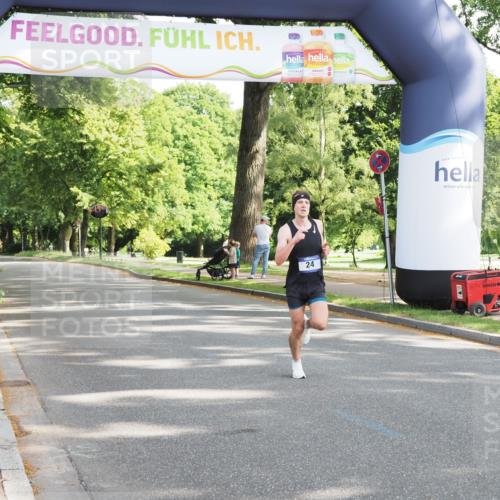 29.06.2025 - hella hamburg halbmarathon MichiJ http://msf.ph/oto/8155170 29.06.2025 09:58:22 Zwischen KM18-KM19 24 meine-sportfotos.de
