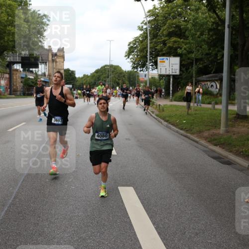 29.06.2025 - hella hamburg halbmarathon Yannick Fuchs http://msf.ph/oto/8155345 29.06.2025 10:38:02 20KM 3109, 3116, 3124, 3146, 3437, 3697, 3928, 4080, 5506, 5692, 6495, 7093, 7185, 7451, 8664, 9043, 9114, 9931, 10237, 10246, 10493, 11153, 11648, 11778, 11848, 12327, 12438, 12623, 12657, 12776, 13348, 13897, 14690, 15383, 15932, 16105, 16648, 16720, 16997, 17391, 17403, 17516, 18678, 18775, 19038, 19051, 19090 meine-sportfotos.de