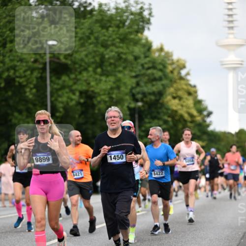 29.06.2025 - hella hamburg halbmarathon Dr. Thomas Lammeyer http://msf.ph/oto/8155480 29.06.2025 10:08:05 Kennedybrücke 1032, 1355, 1450, 2277, 2683, 2979, 4095, 4951, 5058, 5363, 5384, 5613, 6142, 6453, 7485, 8177, 8421, 8422, 8423, 8469, 8484, 9526, 9899, 10389, 11402 meine-sportfotos.de