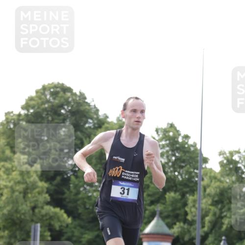 29.06.2025 - hella hamburg halbmarathon Jannik Wohlers http://msf.ph/oto/8155506 29.06.2025 09:36:45 Lombardsbrücke 31 meine-sportfotos.de