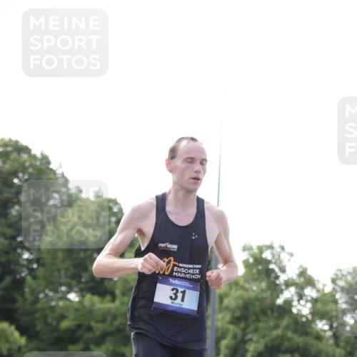 29.06.2025 - hella hamburg halbmarathon Jannik Wohlers http://msf.ph/oto/8155544 29.06.2025 09:36:45 Lombardsbrücke 31 meine-sportfotos.de