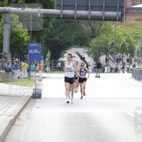 29.06.2025 - hella hamburg halbmarathon Jannik Wohlers http://msf.ph/oto/8155618 29.06.2025 09:37:15 Lombardsbrücke  meine-sportfotos.de