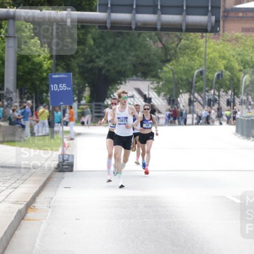 29.06.2025 - hella hamburg halbmarathon Jannik Wohlers http://msf.ph/oto/8155625 29.06.2025 09:37:16 Lombardsbrücke  meine-sportfotos.de
