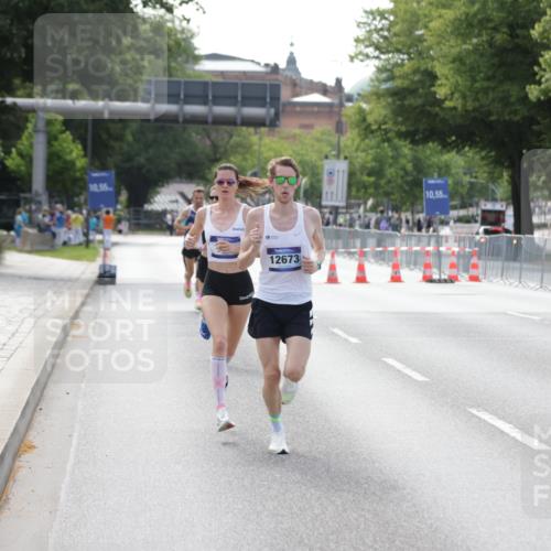 29.06.2025 - hella hamburg halbmarathon Jannik Wohlers http://msf.ph/oto/8155720 29.06.2025 09:37:22 Lombardsbrücke 45, 50, 12673 meine-sportfotos.de