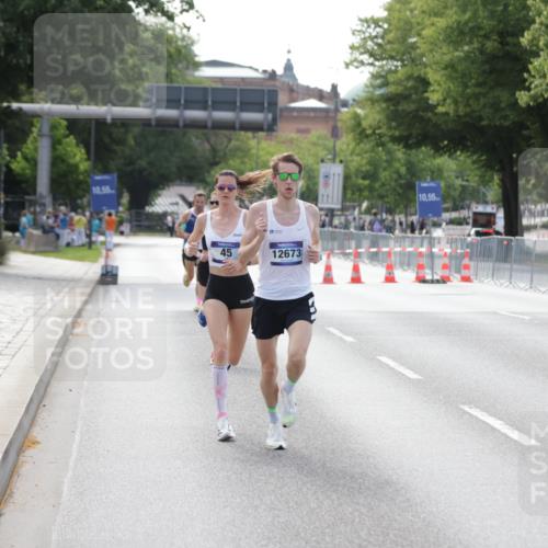 29.06.2025 - hella hamburg halbmarathon Jannik Wohlers http://msf.ph/oto/8155727 29.06.2025 09:37:22 Lombardsbrücke 45, 50, 12673 meine-sportfotos.de
