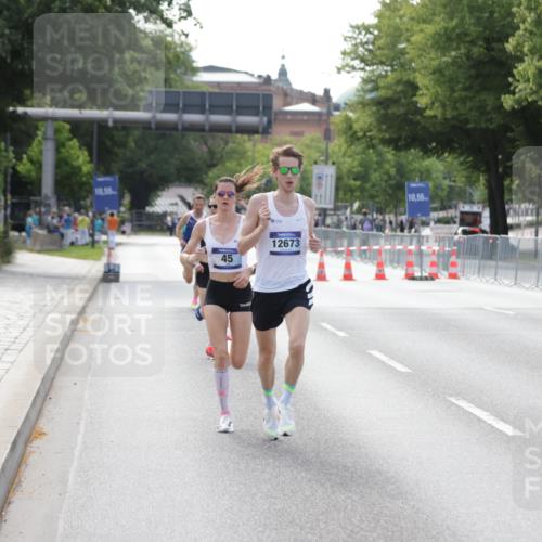 29.06.2025 - hella hamburg halbmarathon Jannik Wohlers http://msf.ph/oto/8155737 29.06.2025 09:37:22 Lombardsbrücke 45, 50, 12673 meine-sportfotos.de