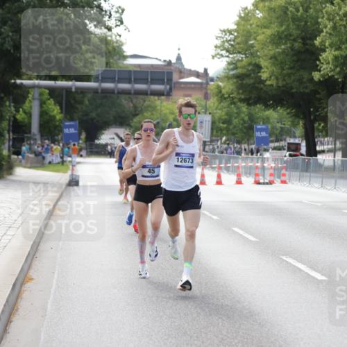 29.06.2025 - hella hamburg halbmarathon Jannik Wohlers http://msf.ph/oto/8155756 29.06.2025 09:37:22 Lombardsbrücke 45, 50, 12673 meine-sportfotos.de