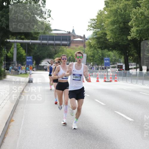 29.06.2025 - hella hamburg halbmarathon Jannik Wohlers http://msf.ph/oto/8155776 29.06.2025 09:37:22 Lombardsbrücke 45, 50, 12673 meine-sportfotos.de